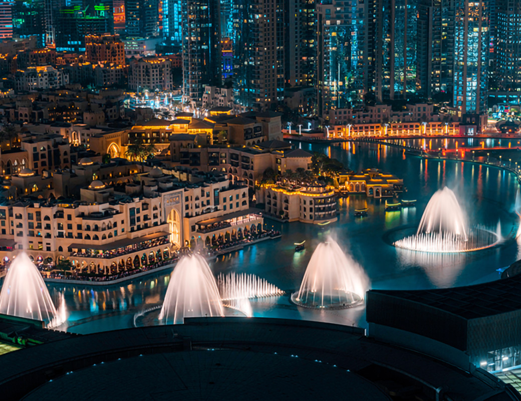 The stunning Dancing Fountain show,  in which the fountains dance to the  rhythm of music 