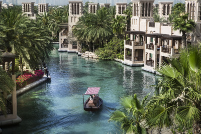  Jumeirah Al Qasr 